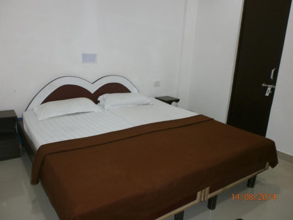 Hotel Safari آغْرا المظهر الخارجي الصورة