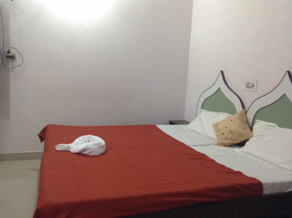Hotel Safari آغْرا المظهر الخارجي الصورة